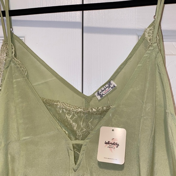 FREE PEOPLE **new** intimates lace cami - Picture 2 of 4